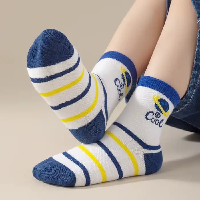 5/10 paires de chaussettes mi-mollet pour enfants, chaussettes de sport Planet, chaussettes de sol, pour le printemps, l'été, l'automne et l'hiver, pour garçons