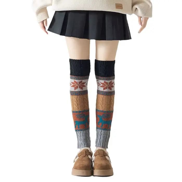 Chaussettes tricotées torsadées pour femmes