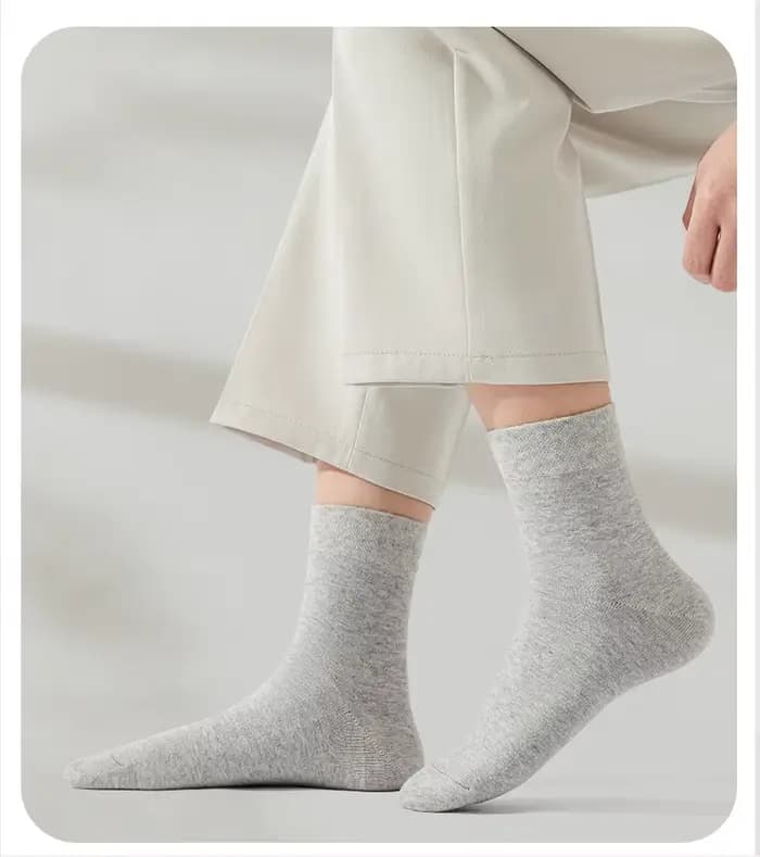 Chaussettes en coton de couleur unie pour hommes