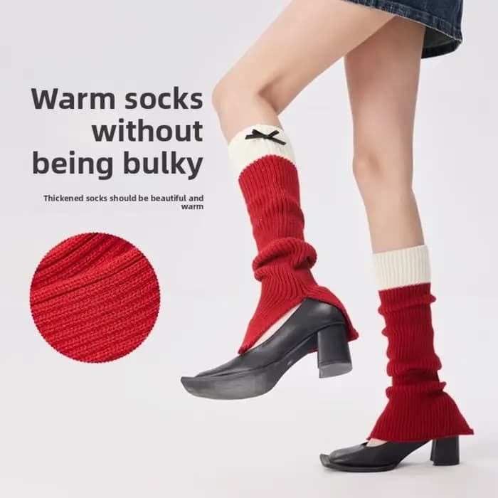 Chaussettes longues en tricot rouge pour le Nouvel An