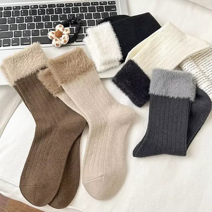 Chaussettes mi-tube monochromes assorties pour femmes