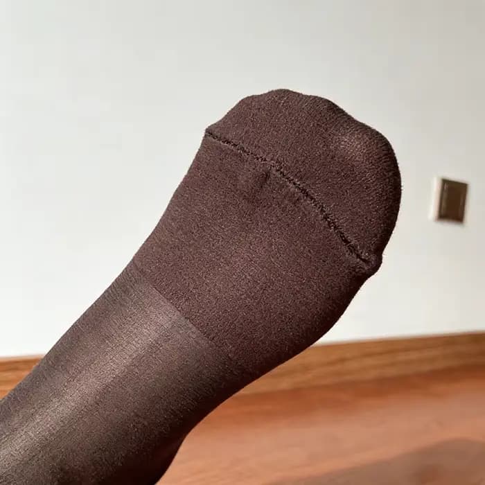 Nouvelles chaussettes longues marron pour homme