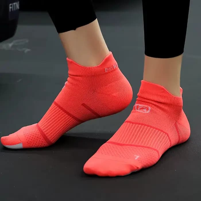 Chaussettes de sport pour hommes et femmes, en nylon, à séchage rapide, absorbant la sueur, respirantes, déodorantes, invisibles, pour vélo, course, voyage, Sokken