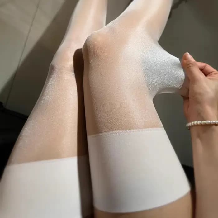 Bas transparents Ultra fins à paillettes réfléchissantes 12D, cuissardes hautes pour femmes, Sexy, bord coupé côtelé, chaussettes longues et Slim, vêtements de fête, Clubwear
