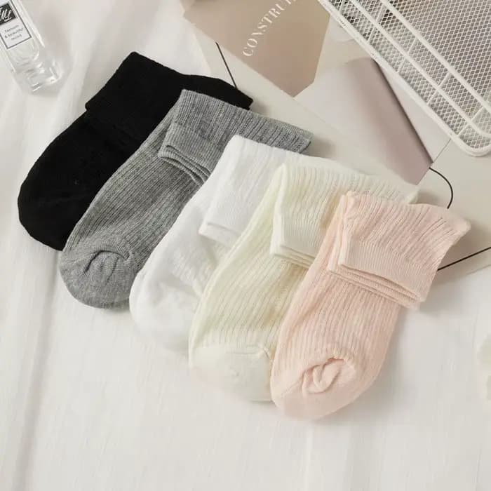 Chaussettes mi-tube respirantes pour femmes, chaussettes douces de couleur unie, chaussettes d'été en maille creuse fine, chaussettes élégantes de Style Ballet