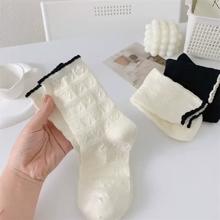 Chaussettes blanches respirantes à bord fleuri pour femmes, bas mi-tube, coton fin, confortables, monochromes, document, mode, printemps, été