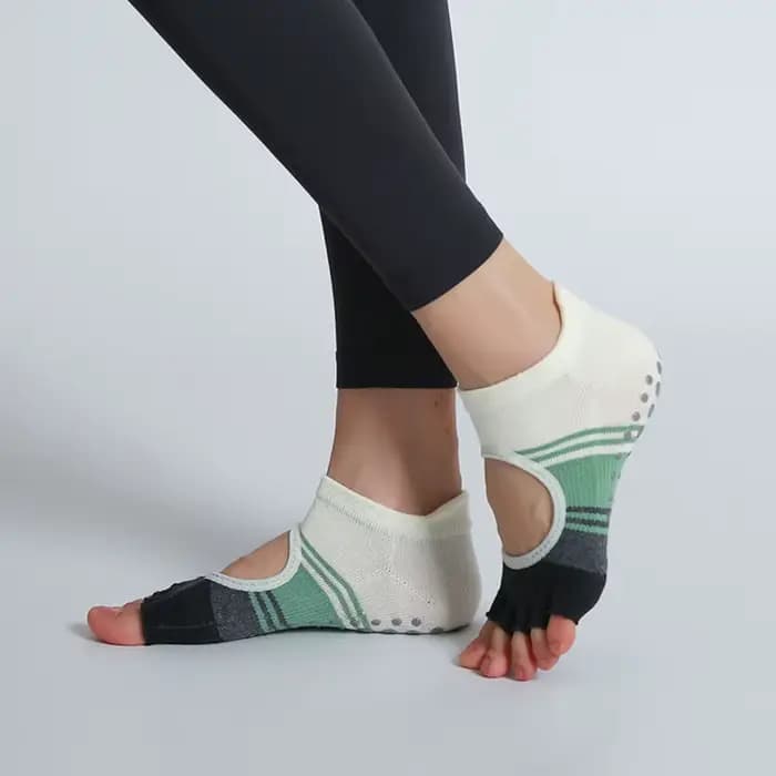 Chaussettes de Yoga à cinq orteils pour femmes