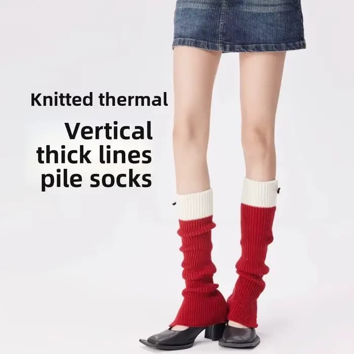 Chaussettes longues en tricot rouge pour le Nouvel An