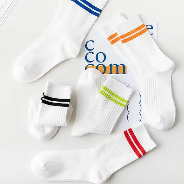 Chaussettes de sport coréennes à rayures blanches et oranges pour femmes