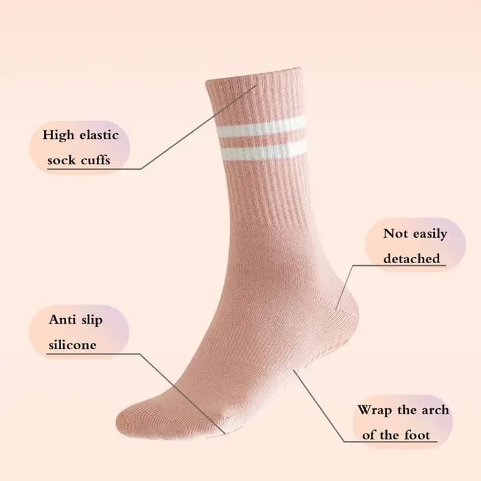 2025 nouvelles chaussettes Pilates avec poignées pour femmes