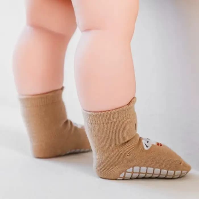 Chaussettes longues antidérapantes pour enfants, chaussettes de marche au sol, de dessin animé, pour bébés en bas âge, pour garçons et filles, chaussettes de sport scolaires, printemps-automne
