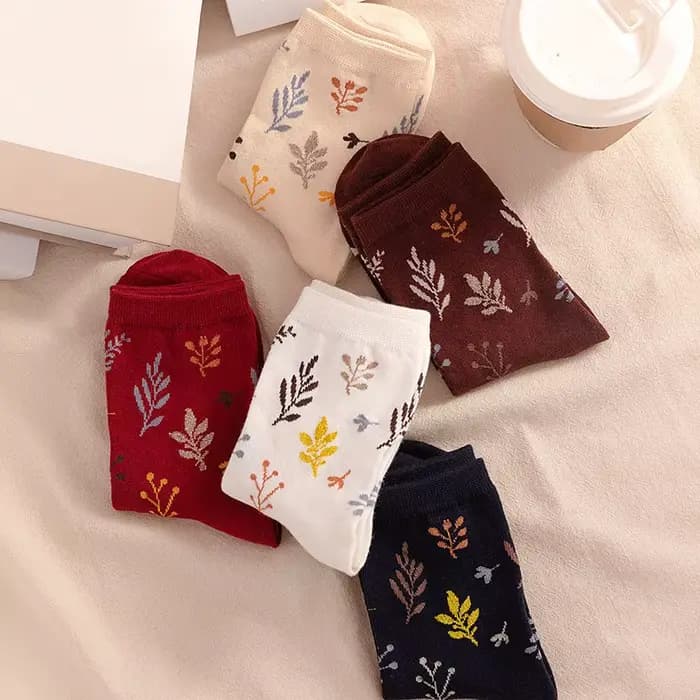 Femme chaussettes Style japonais imprimer filles doux longues chaussettes mode coréenne coton doux Harajuku rétro Vintage Streetwear équipage chaussettes