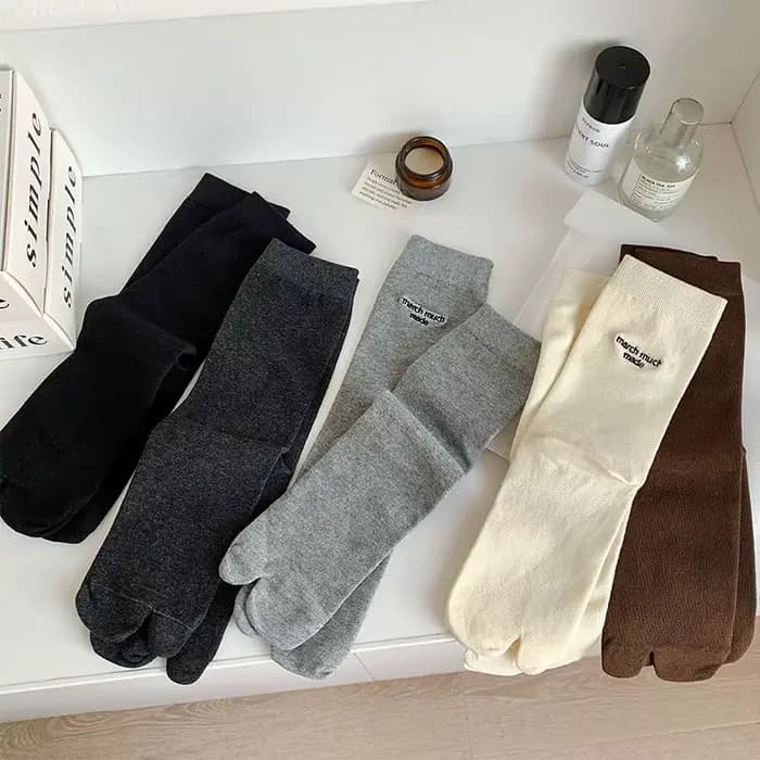 Chaussettes à bout fendu pour femmes, tongs à 2 orteils, sabots, chaussettes fines, pantoufles de sport à la mode pour femmes