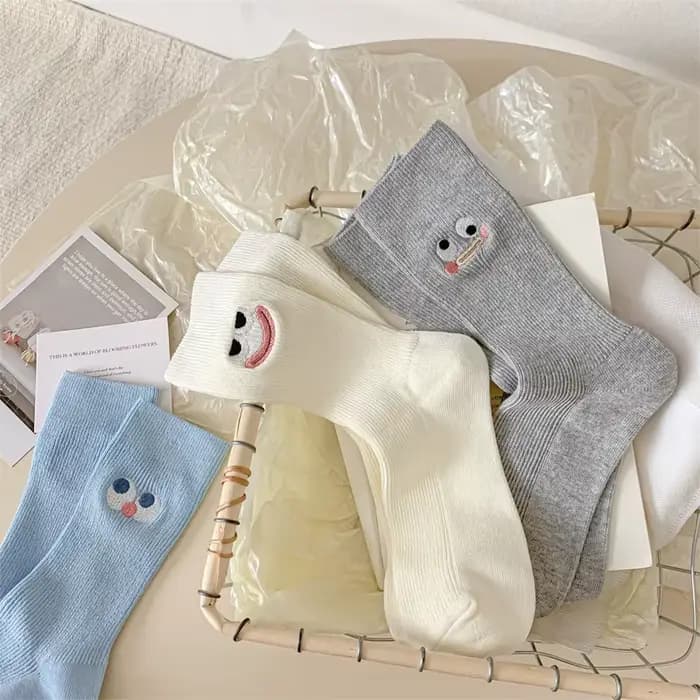 Chaussettes pour femmes, broderie coréenne, coton de haute qualité, mignonnes, drôles, kawaii, tendance, confortables, pour filles, vente en gros