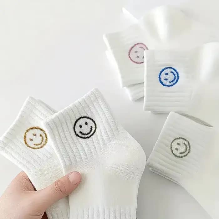 5 paires de chaussettes courtes fantaisistes à imprimé de visage de dessin animé – Tissu tricoté en polyester doux