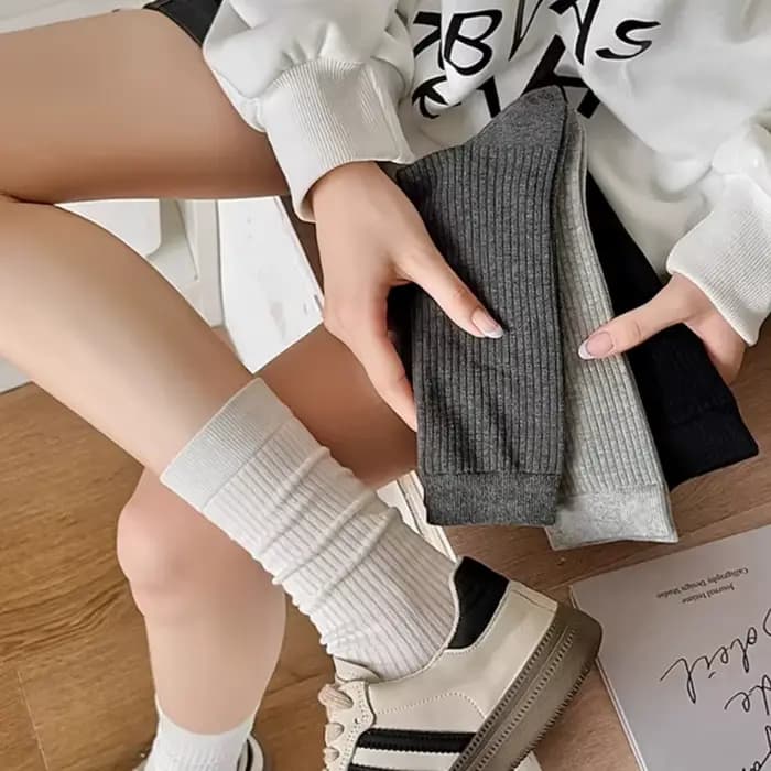 Vin rouge chaussettes longues femmes bas coton couleur unie chaud cuisse haute dames filles rue mode tricoté genou