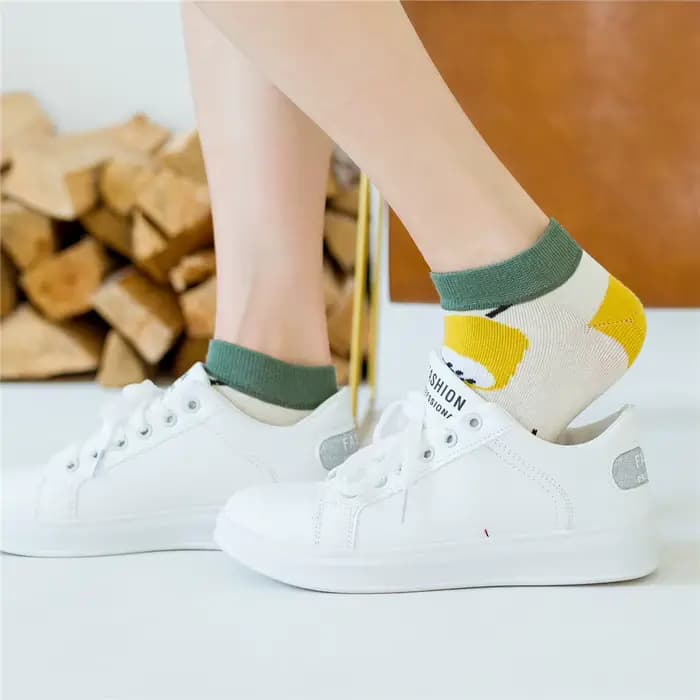 Chaussettes en coton à fleurs colorées pour femmes