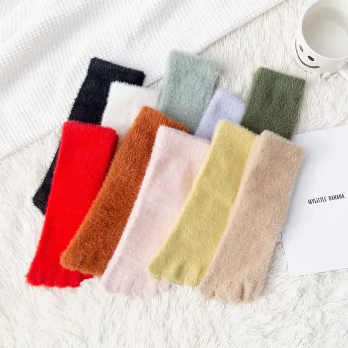 Chaussettes à cinq doigts en molleton de corail épais pour femmes et filles