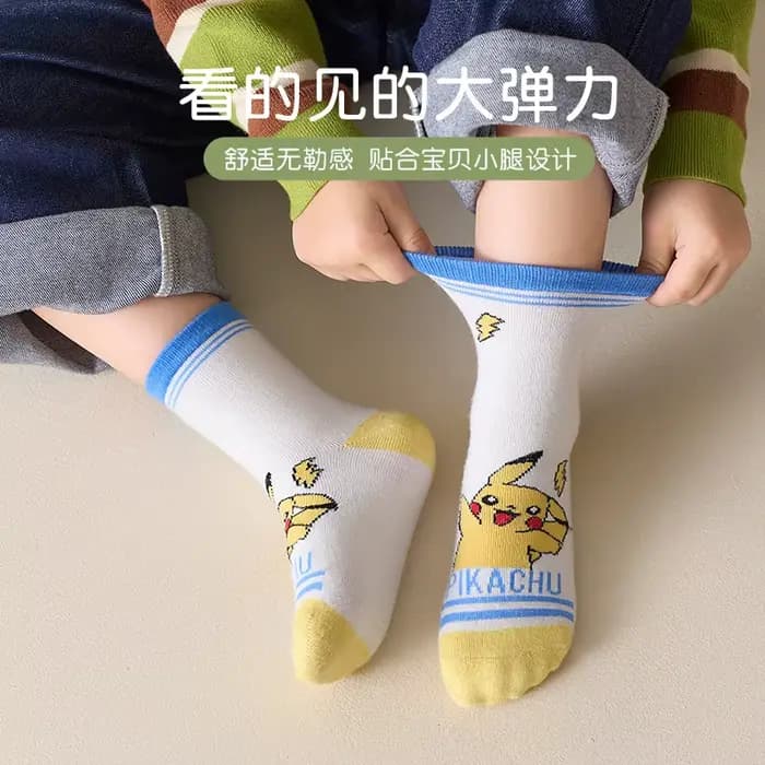 Chaussettes mignonnes de dessin animé Pikachu Charizard pour enfants, 5 paires de chaussettes de sport en coton mi-mollet pour garçons et filles de 3 ans à l'âge adulte