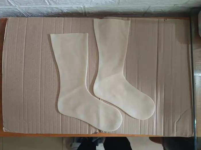 Chaussettes 2D en Latex, bonneterie Sexy aux genoux, uni, Cosplay, sans couture, sans colle, bas une pièce, épaisseur supplémentaire de 0.6mm