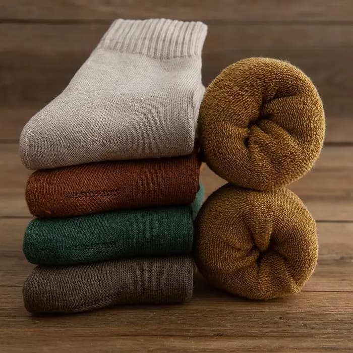 Chaussettes pour femmes, chaussettes chaudes, Tube moyen et court, taille unique, couleur unie, décontracté, mode sport, nouvel an, automne, hiver