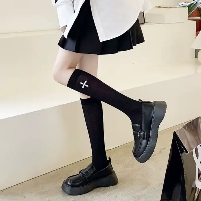JK-Chaussettes fines à cœur croisé noir et blanc pour femme, beaux bas japonais, document solide, confortables, été, longues