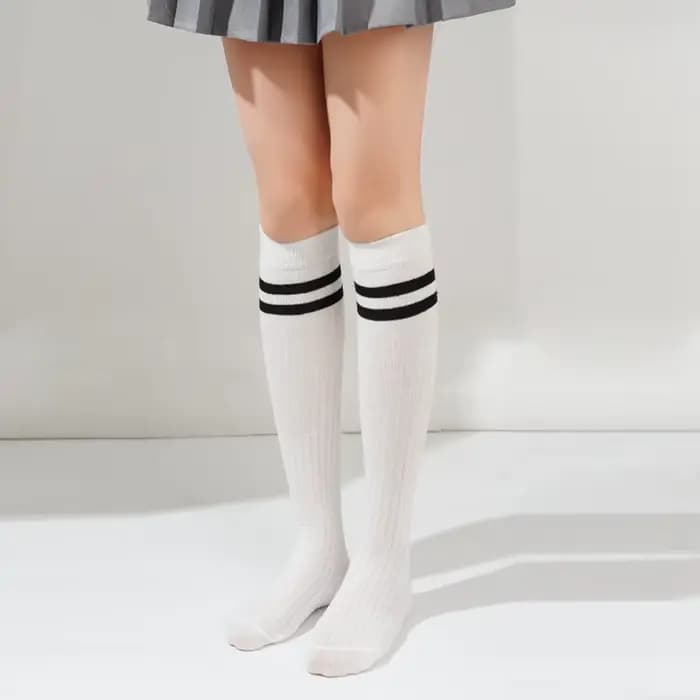 Femmes rayé coton longues chaussettes japonais JK noir blanc genou haut bas Long Tube jambe couleur unie filles