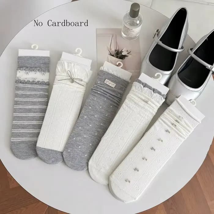 Chaussettes longues pour femmes