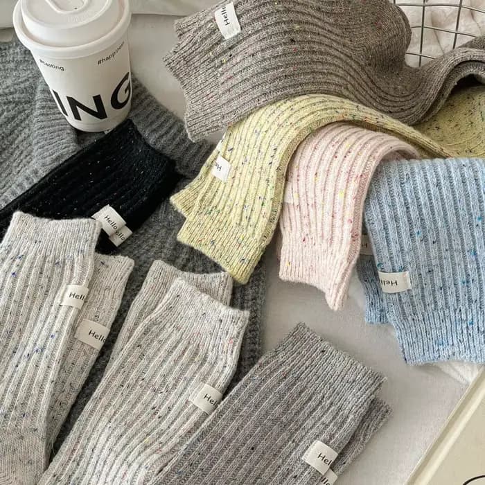 Chaussettes en laine de style japonais pour femmes et filles, chaussettes optiques pour femmes, fil à pois chaud, décontracté, simple, rayé, doux, mode