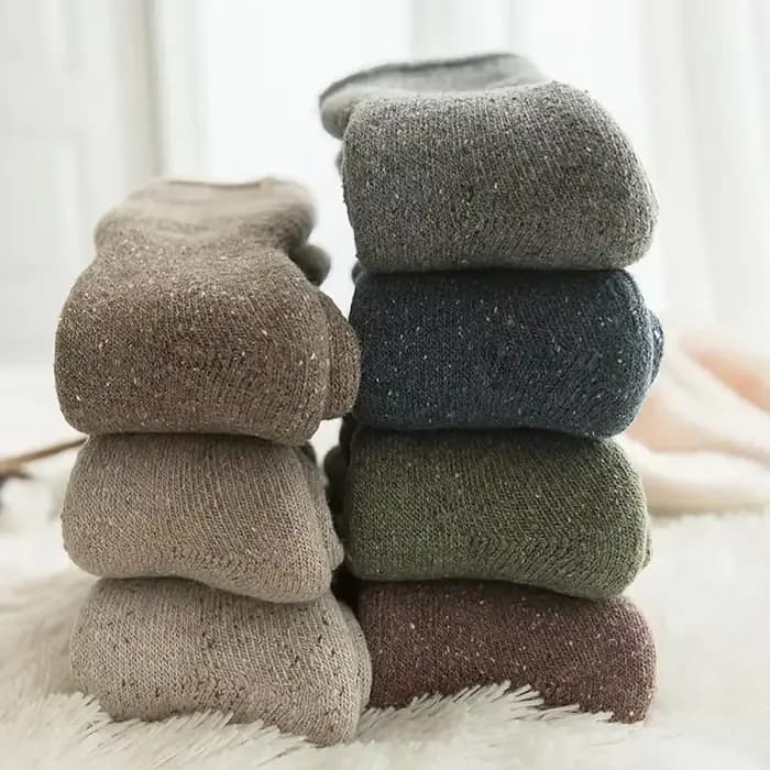 Chaussettes d'hiver en laine pelucheuse pour femmes