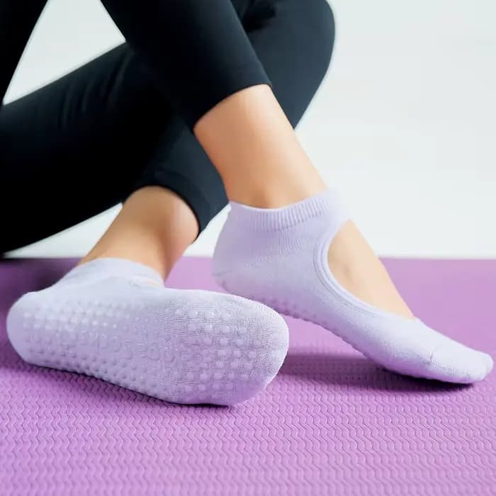 Chaussettes de Pilates de haute qualité pour femmes, antidérapantes, respirantes, dos nu, pour Yoga, cheville, danse de Ballet, chaussettes de sport pour Fitness, salle de sport