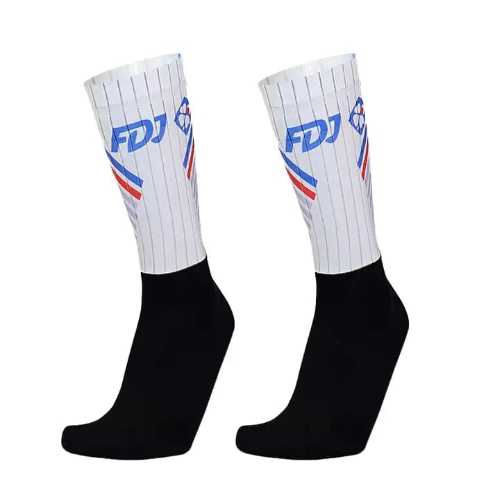 Nouvelles Chaussettes de Cyclisme 2026 Aero Bike Team Sans Coutures Anti-Dérapantes pour la Route et la Course en Extérieur