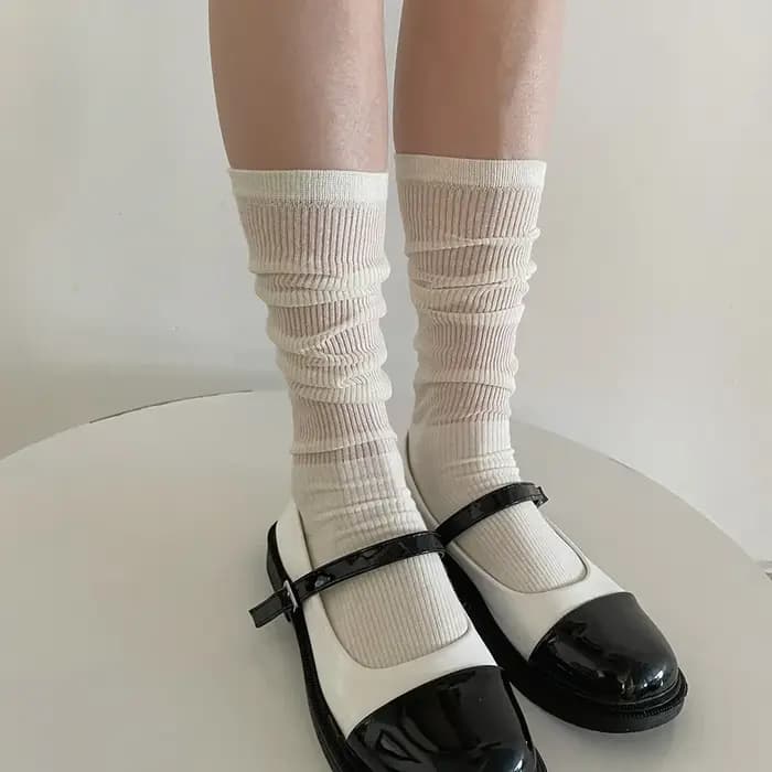 Femmes chaussettes printemps été nouveau JK doux Cool fille tricoté noir blanc Ins mode mince Transparent lâche mollet chaussettes