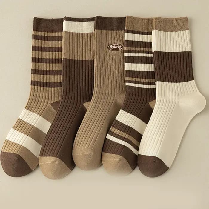 5 paires de chaussettes pour femmes, système de couleurs Maillard, chaussettes de sport Vintage amusantes à la mode, chaussettes tendance de sport, automne et hiver