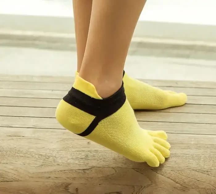 Chaussettes de sport invisibles à 5 doigts en coton respirant