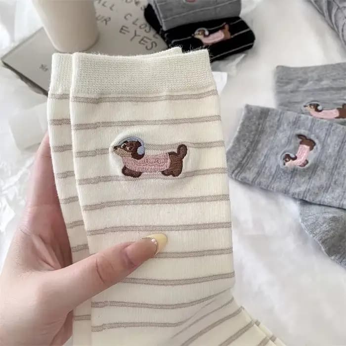 Nouveau mignon broderie dessin animé animaux chaussettes drôle