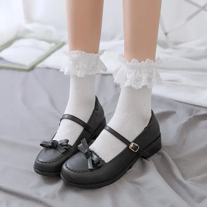 Chaussettes à volants en maille fine et dentelle pour femmes