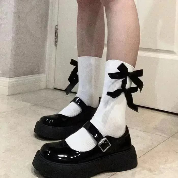 Femmes chaussettes printemps été blanc japonais mignon Kawaii Harajuku Style doux Lolita nœud papillon femme courte équipage chaussettes fille cadeau Soks