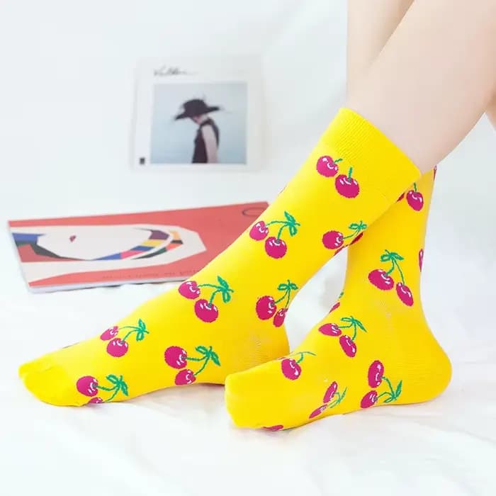 Femmes chaussettes drôle mignon dessin animé Fruits banane citron ananas avocat nourriture heureux japonais Harajuku