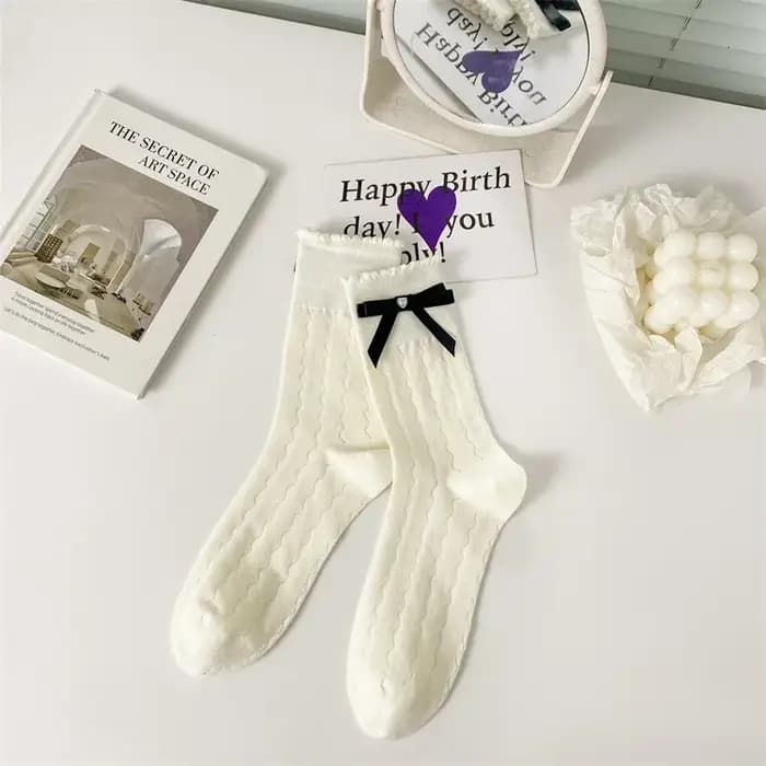 Chaussettes pour femmes, nouvelle collection printemps-été, chaussettes à nœuds, chaussettes fines à motif ondulé, chaussettes mi-mollet, tendance mode, chaussettes fines respirantes en maille simple
