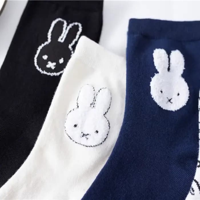 Kawaii Miffy coton cheville chaussettes minimaliste chérie mignon dessin animé lapin pour les filles tricot doux et confortable usage quotidien Cadeau d'anniversaire