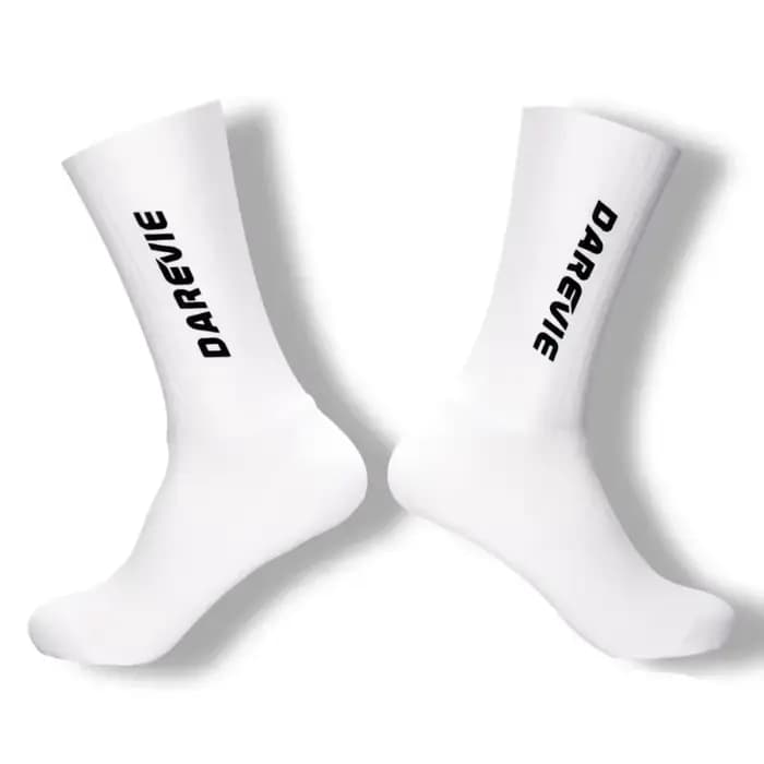 Aero Pro DAREVIE Speed Sports chaussettes de cyclisme chaussette haute pour hommes anti-dérapant respirant athlétique contrôle de l'humidité