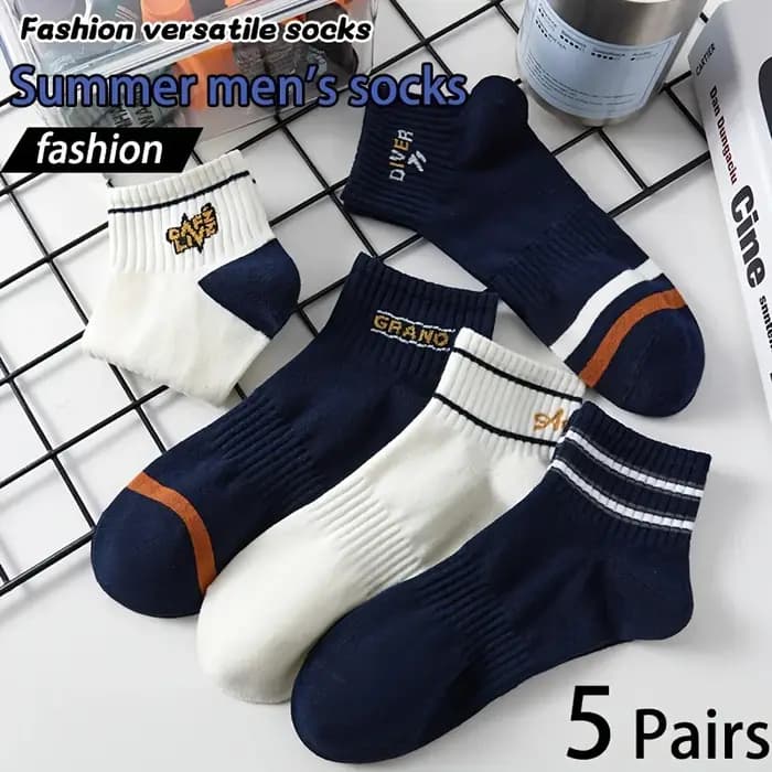 Chaussettes fines de couleur claire pour hommes