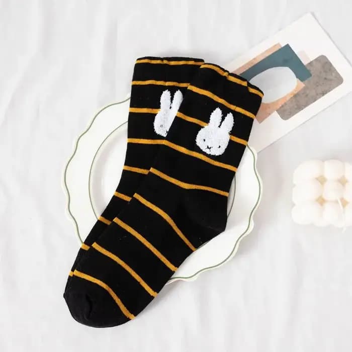 Kawaii Miffy coton cheville chaussettes minimaliste chérie dessin animé lapin pour les filles tricot doux et confortable usage quotidien Tendance K légère