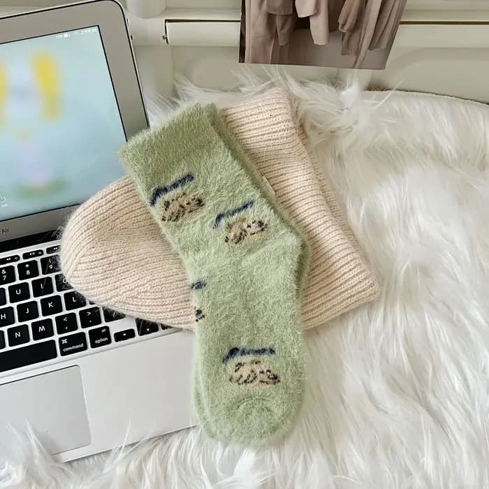 Kawai-Chaussettes épaisses en velours de vison pour femmes