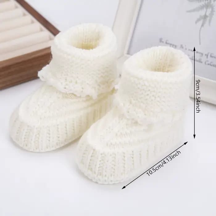 3 paires de chaussons tricotés pour nouveau-nés, chaussettes-chaussures douces antidérapantes en crochet pour bébés de 0 à 6 mois, chaudes et respirantes, pré-chauffées