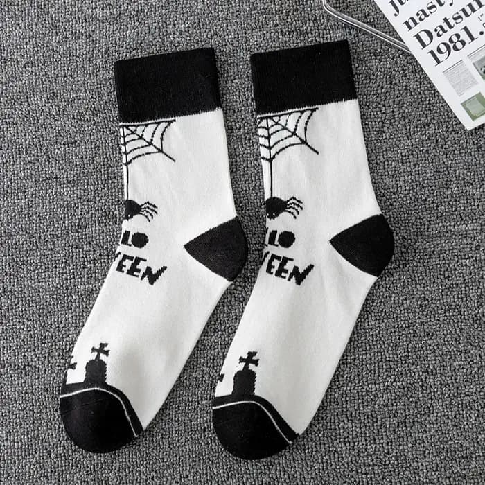 Chaussettes d'hiver d'halloween pour femmes et hommes, chaussettes amusantes en coton épais et respirant, Tube central, squelette de chauve-souris, citrouille, dessin animé