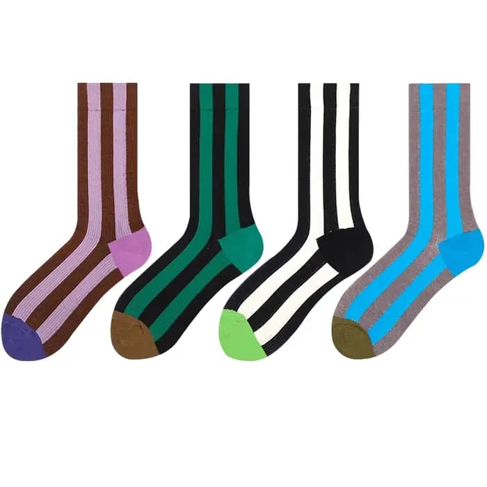 4 paires de chaussettes mi-mollet à rayures verticales