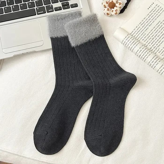 Chaussettes mi-tube monochromes assorties pour femmes