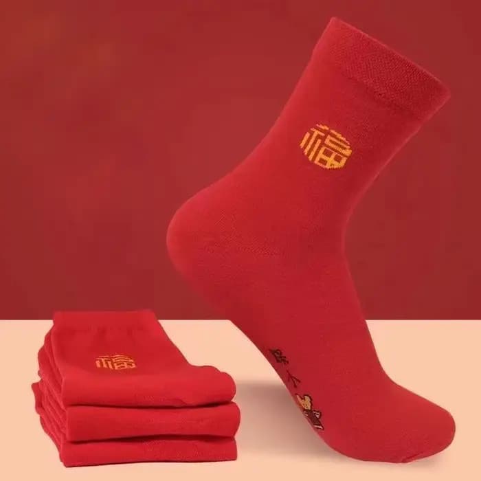 Les chaussettes pour femmes sont confortables et chaudes en automne et en hiver